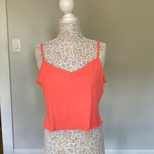 GapFit Cropped Spaghetti Strapped Tank Size XL